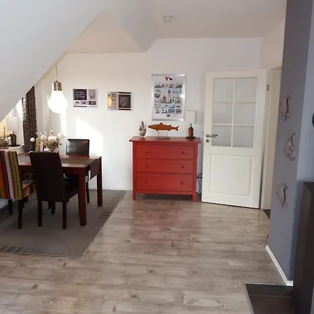 Moderne Mit Suedbalkon Und Strandkorb Apartment *